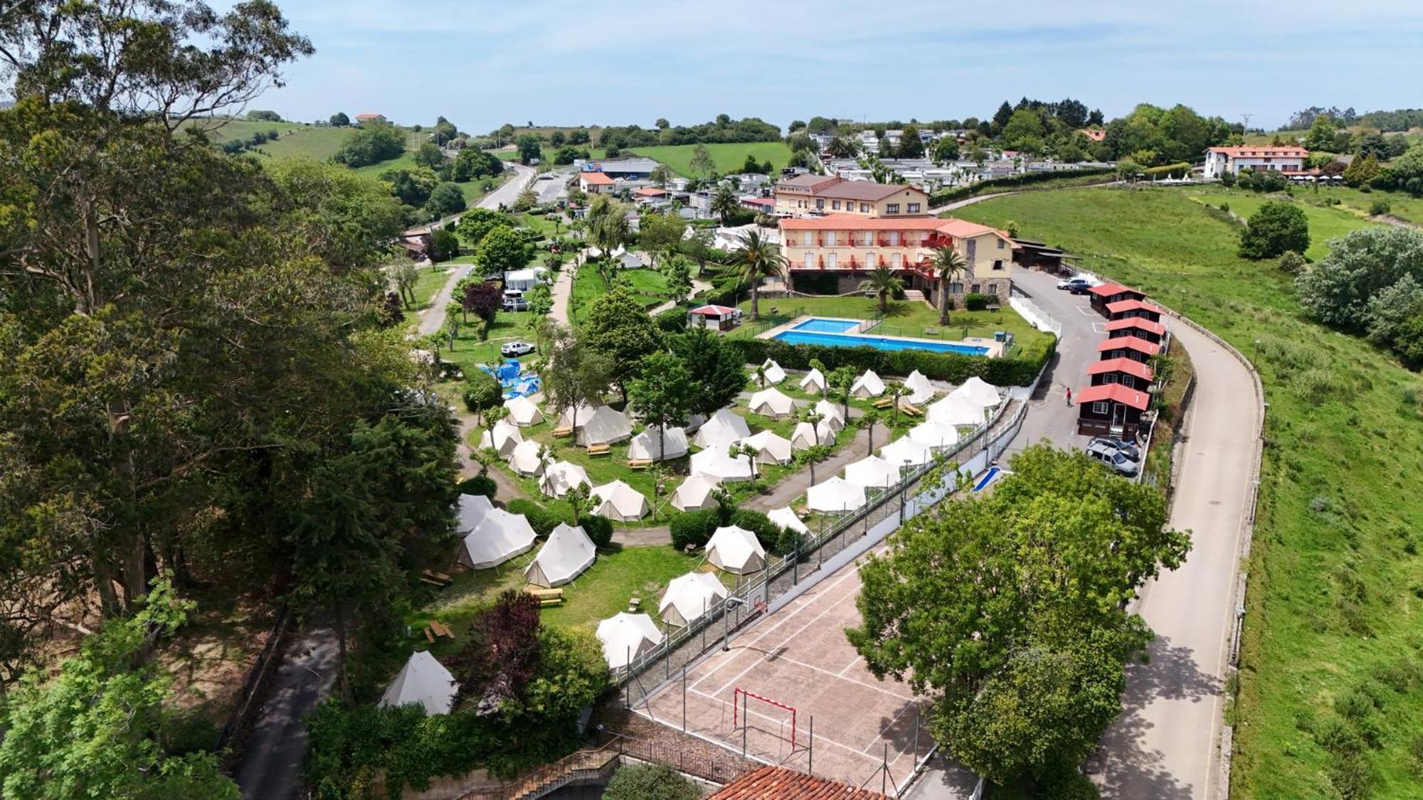 Resort Camping Santillana Del Mar Buitenkant foto
